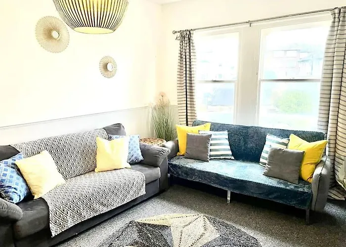 Central St Leonard\'S Maisonette